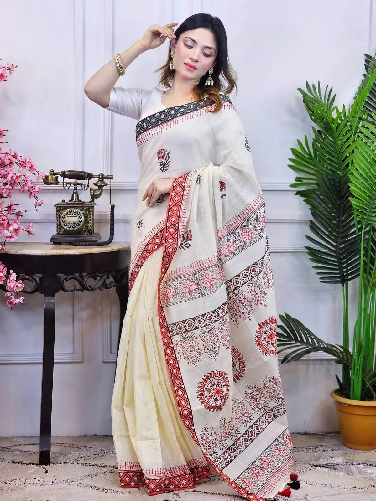 Semi Moslin Silk Block Design Printed Saree | P00123