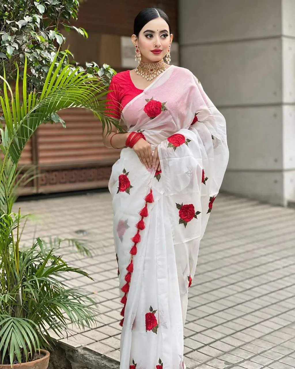 Golap Embroidery Saree | P00169