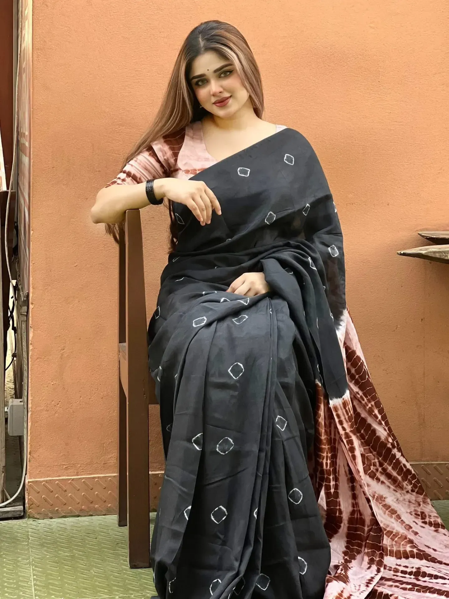 New Batik Design Printed Chanderi Silk Saree With Blouse Piece | P00053