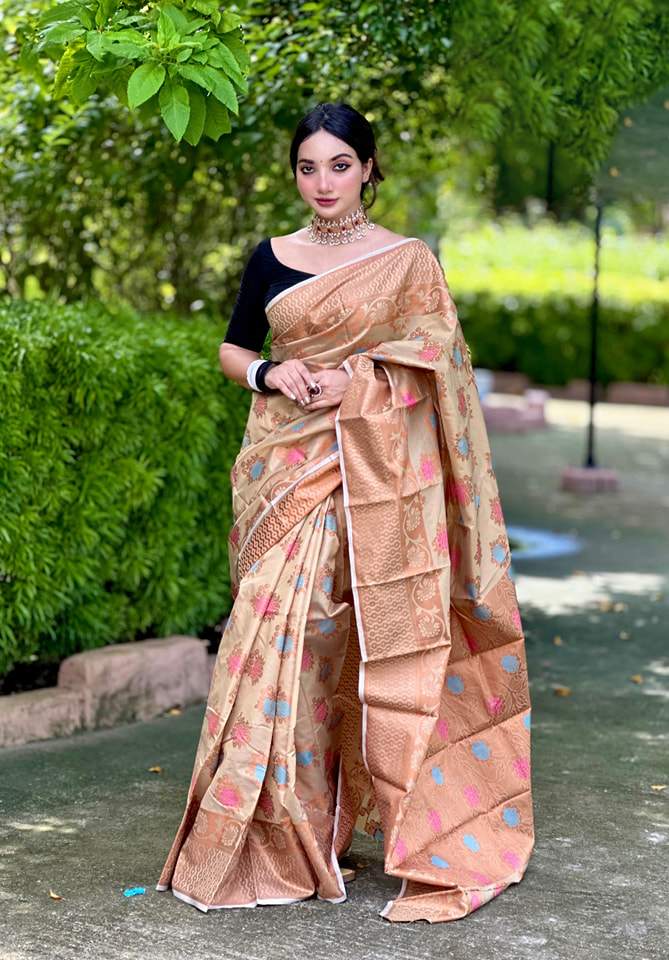 প্রিমিয়াম সিল্ক কাতান শাড়ি