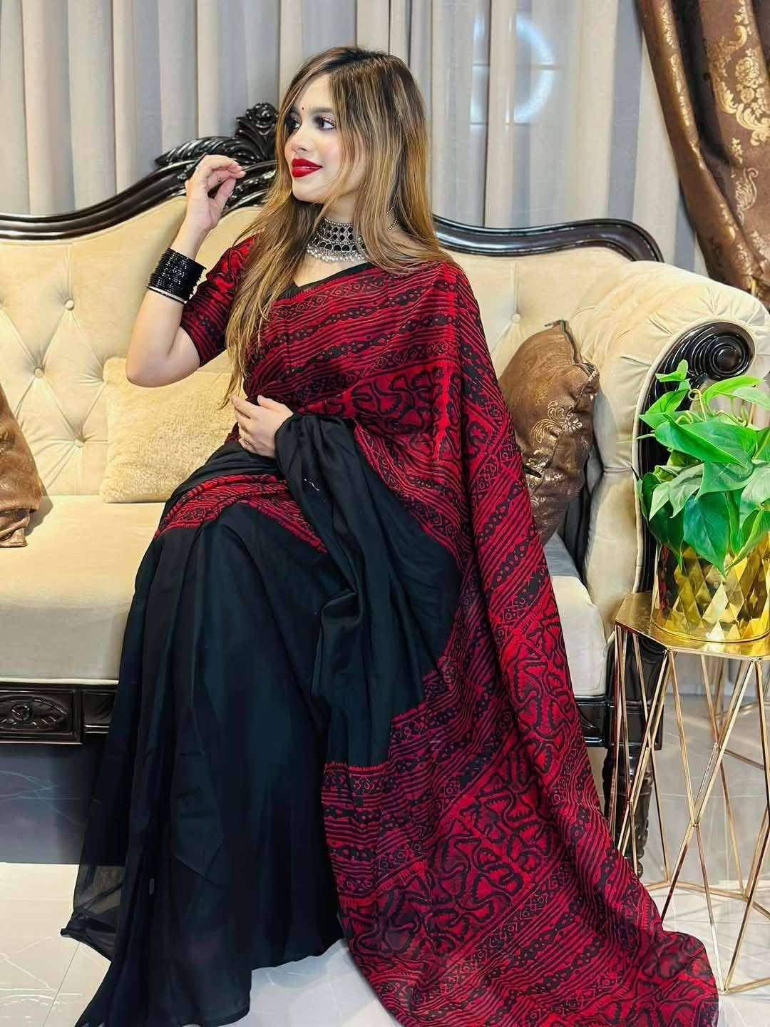 শিবুড়ি ডাই ও ভেজিটেবল সিল্ক বাটিক শাড়ি | BDS-101