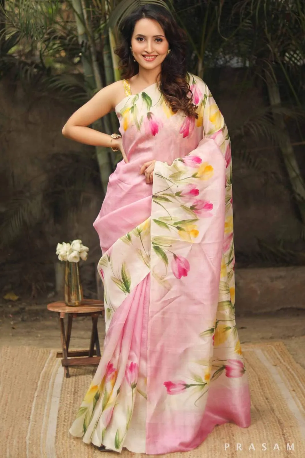 Soft Glossy Silk Digital Print Saree With Unstitched Blouse Piece | DG-171