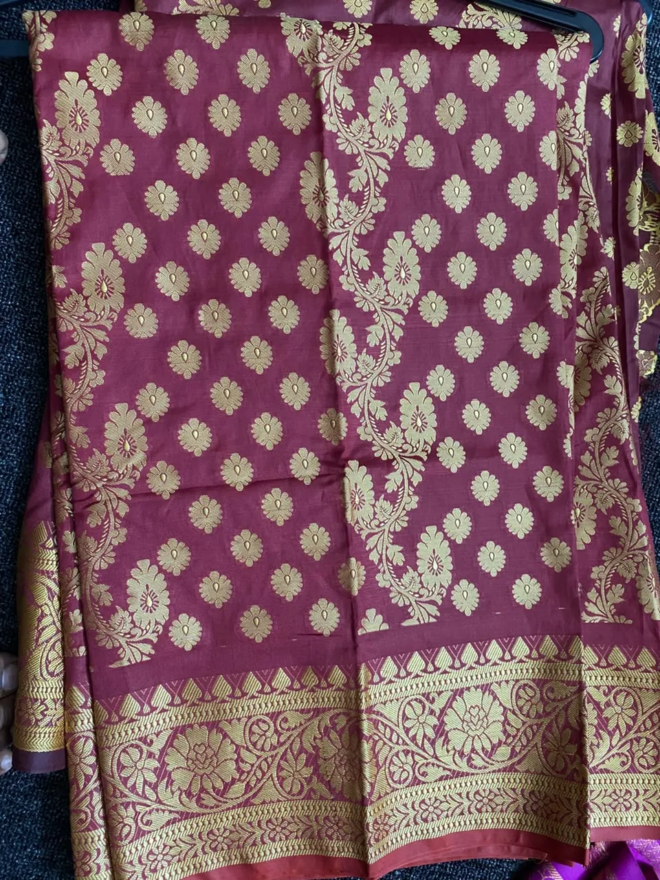 প্রিমিয়াম সিল্ক কাতান শাড়ি