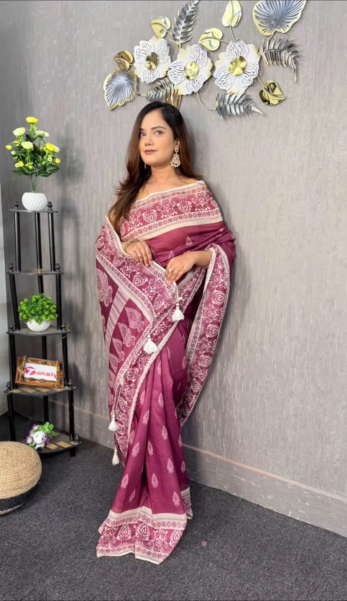 এক্সক্লুসিভ কোটা কটন ডিজিটাল প্রিন্ট শাড়ি।