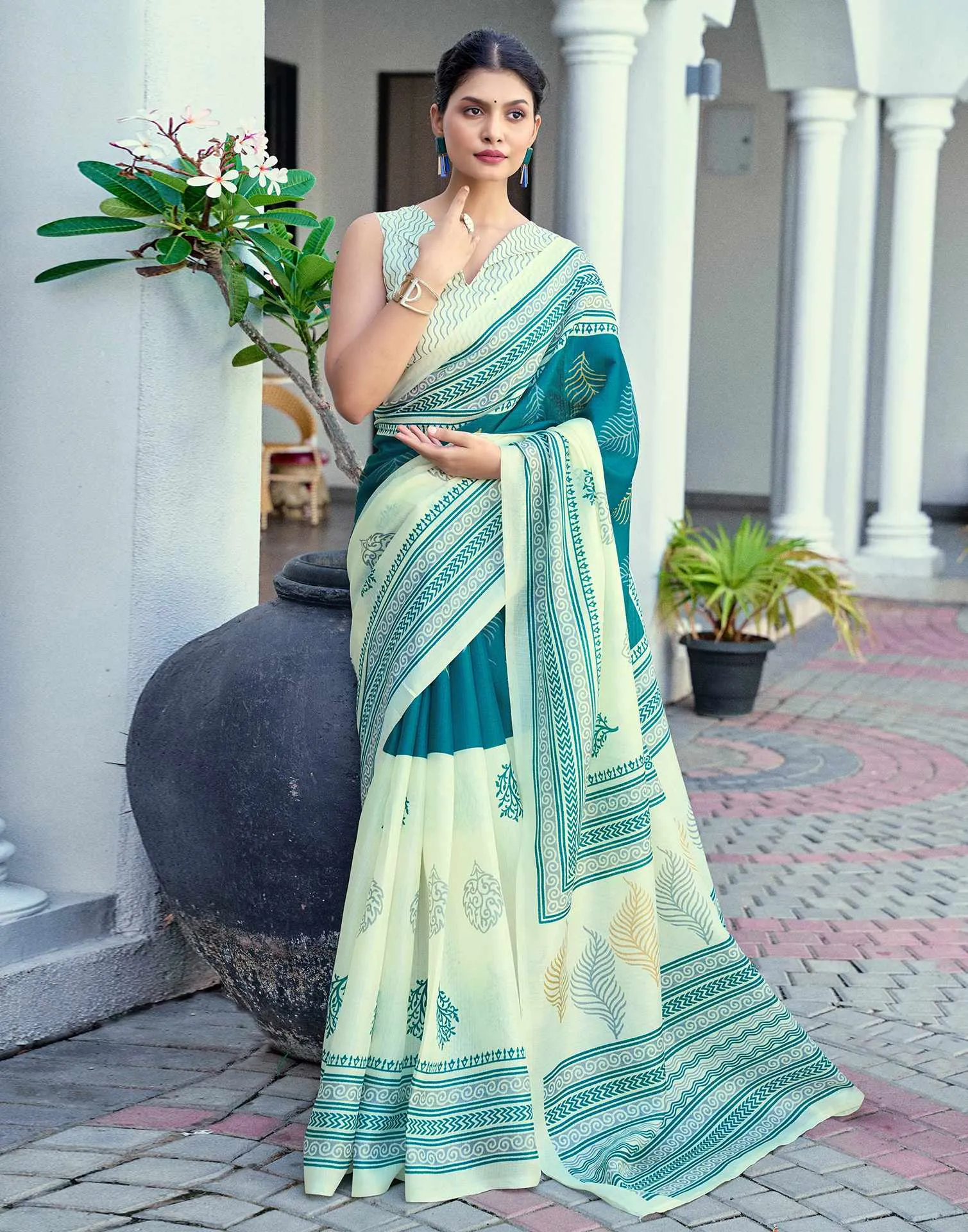 Off White Takely Processed Silk Printed Saree